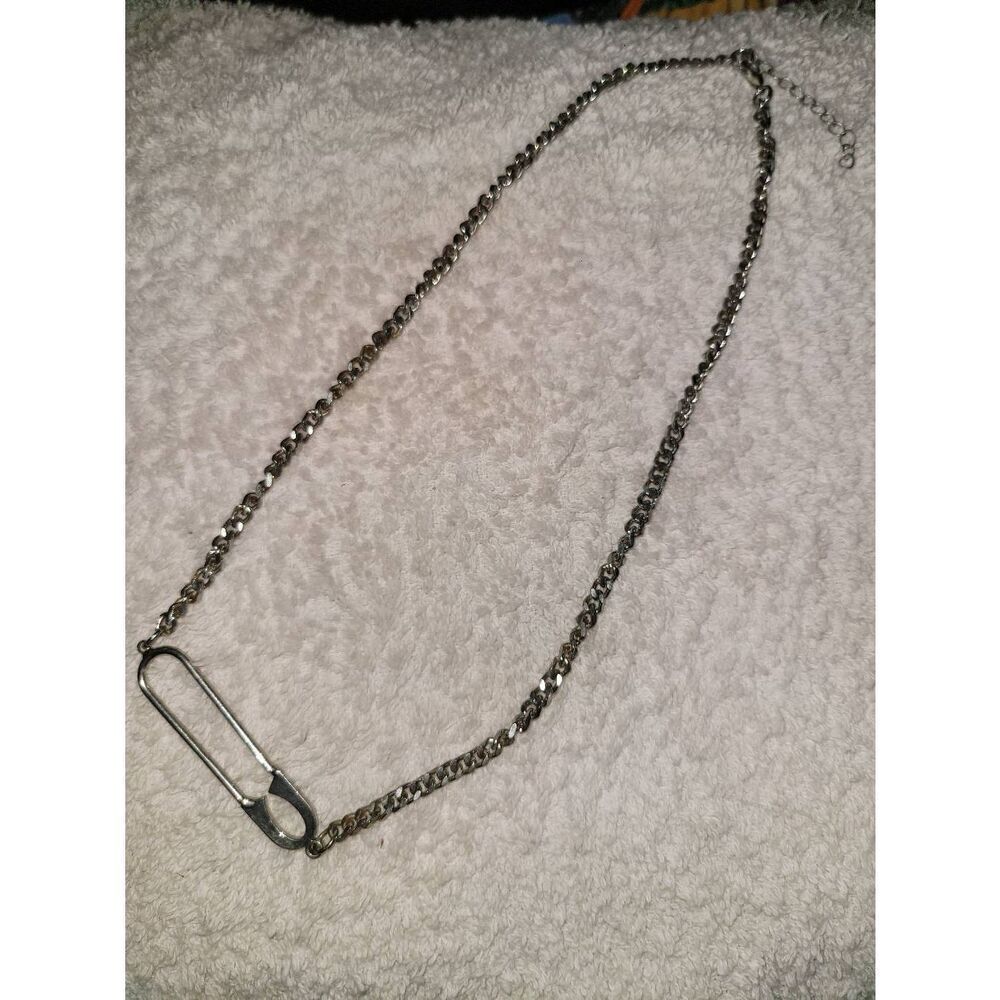 Unisex Steel pin necklace